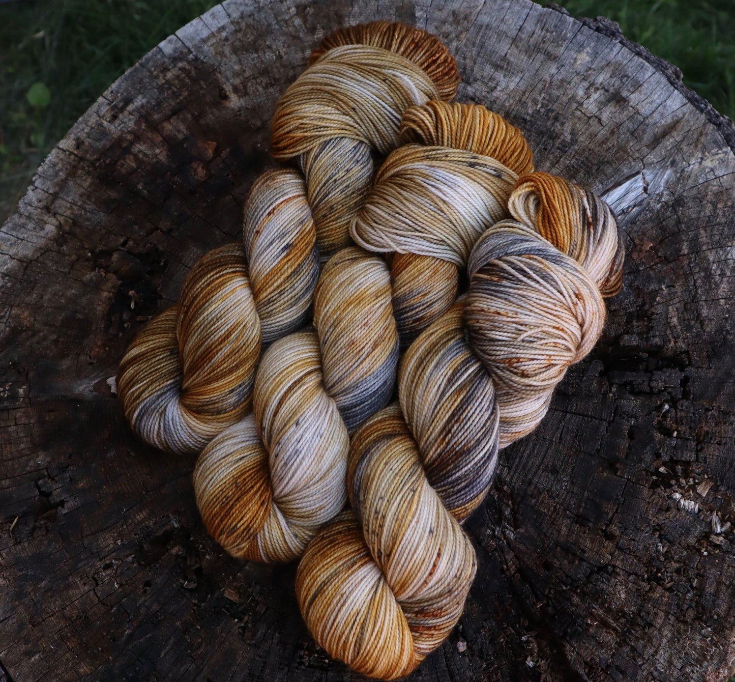 Campfire (READY TO SHIP)