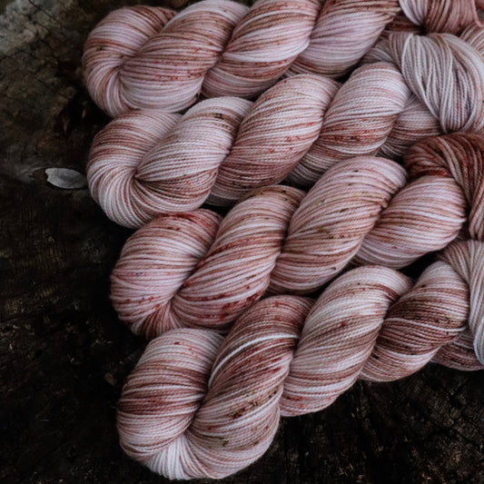 Delta Dawn (READY TO SHIP)