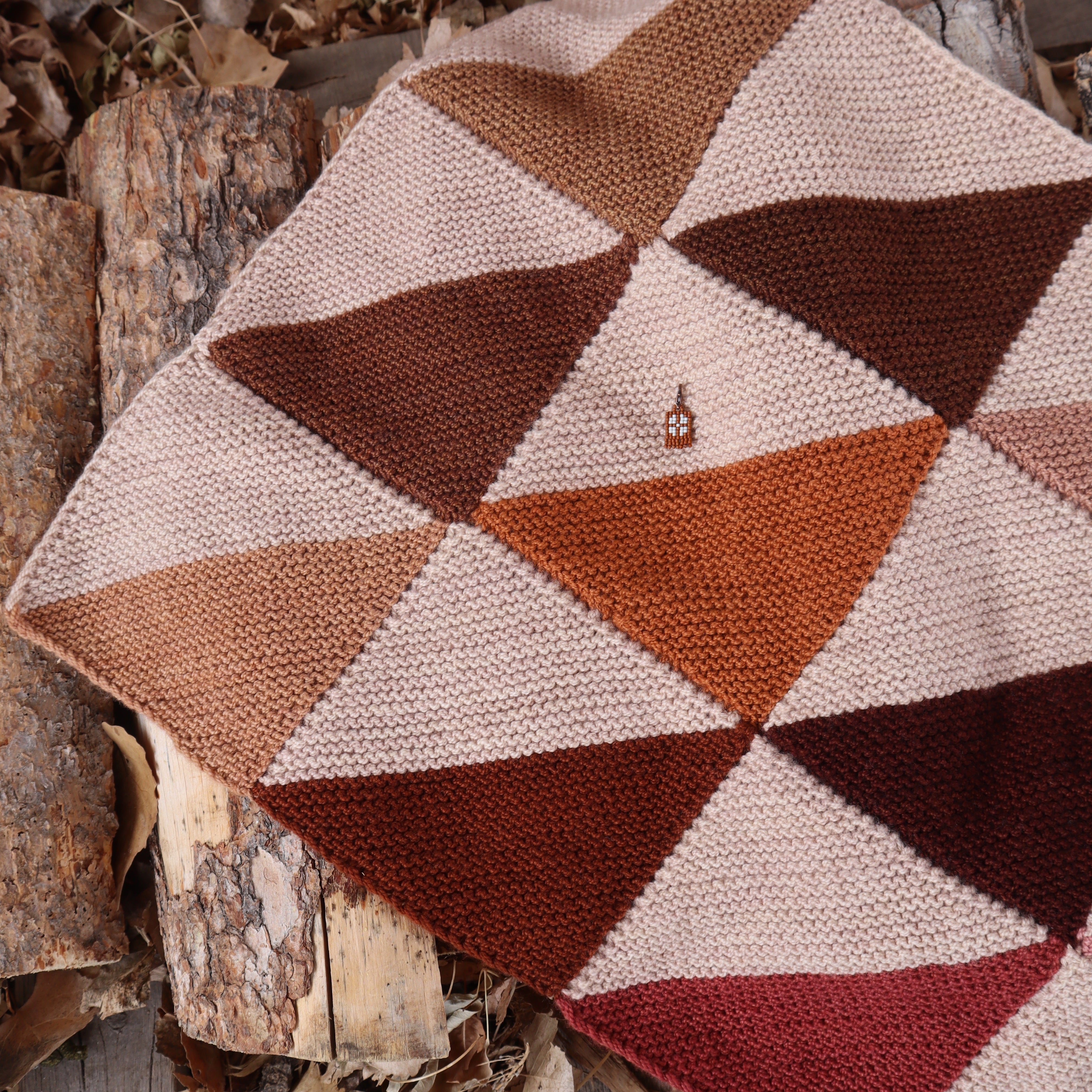 Hickory (Homestead) Ready to Ship – Knotty Pine Fiber Co.