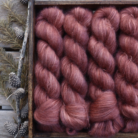 Hello Darlin' (Suri/Mohair)